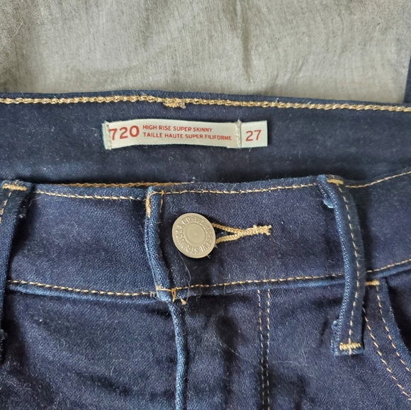 Levis jeans - Picture 2 of 3